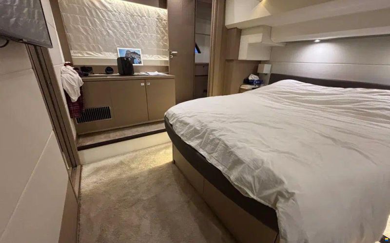 Jeanneau Prestige 560