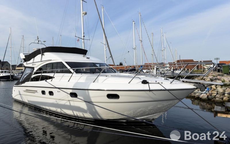 Princess 42 Flybridge