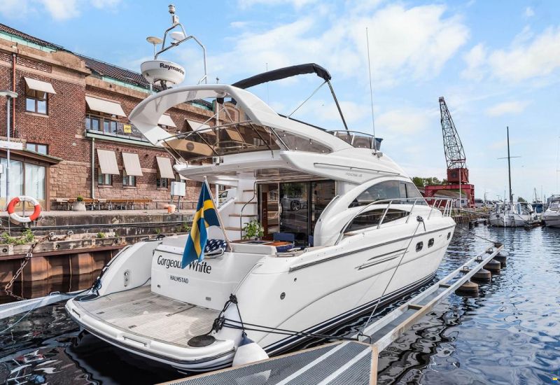 Princess 42 Flybridge