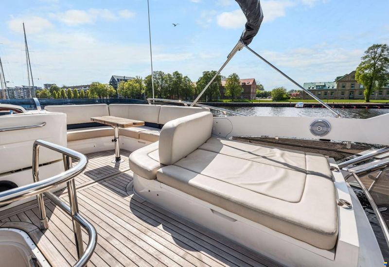 Princess 42 Flybridge