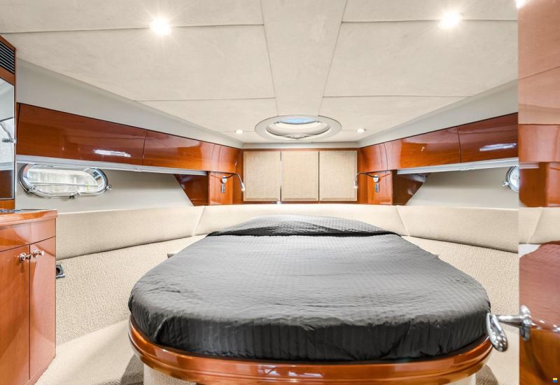 Princess 42 Flybridge