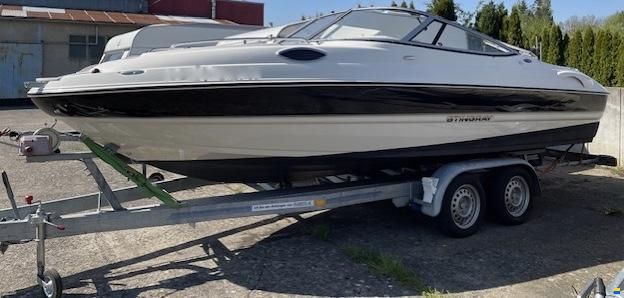 Stingray 208 CR Cabin