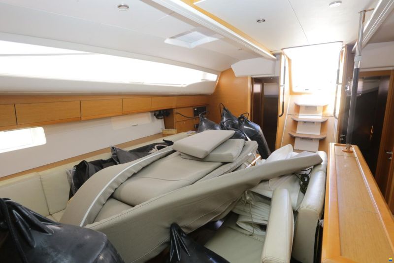 Jeanneau 54