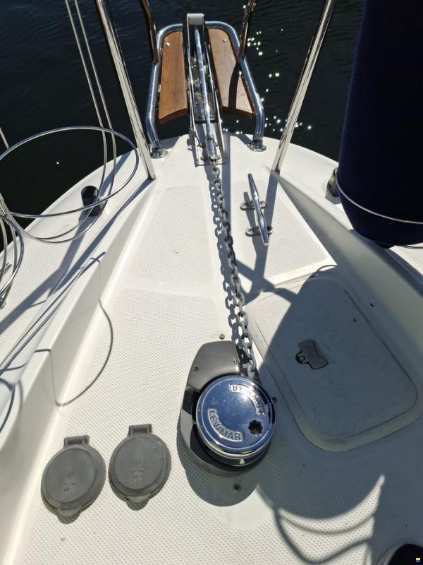 Bayliner 3055