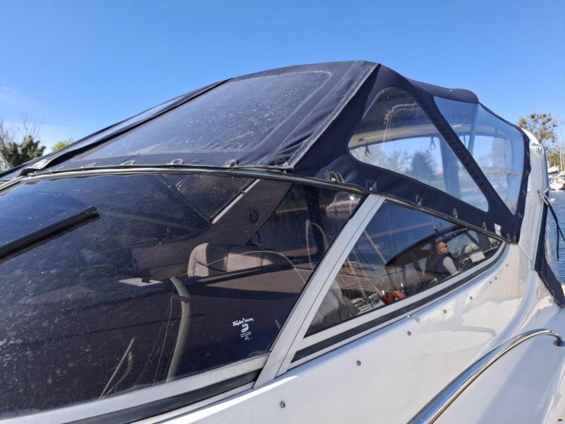 Bayliner 3055