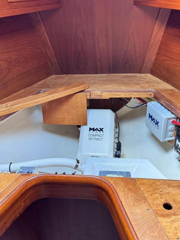 Nauticat 385