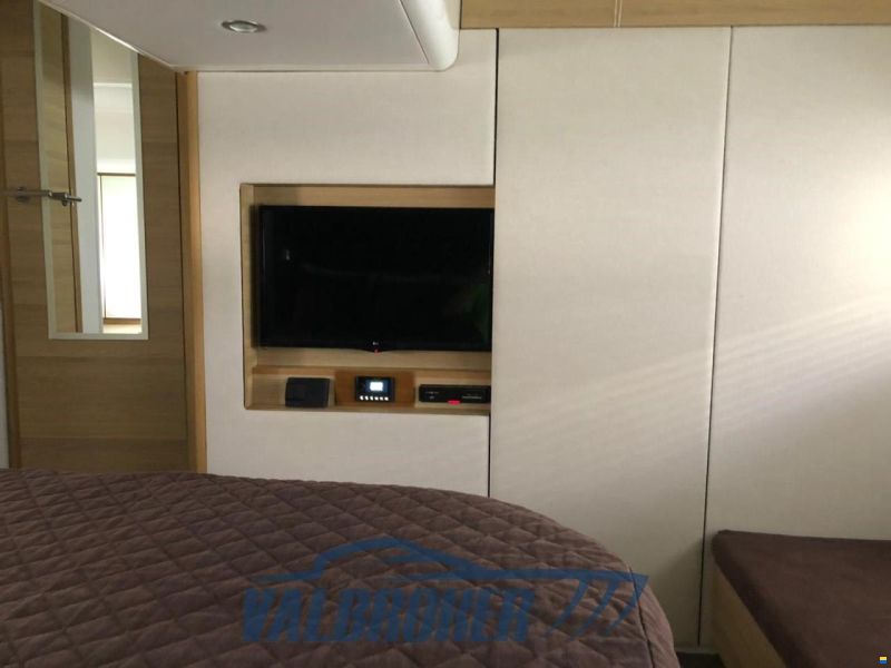 Sealine SC 47
