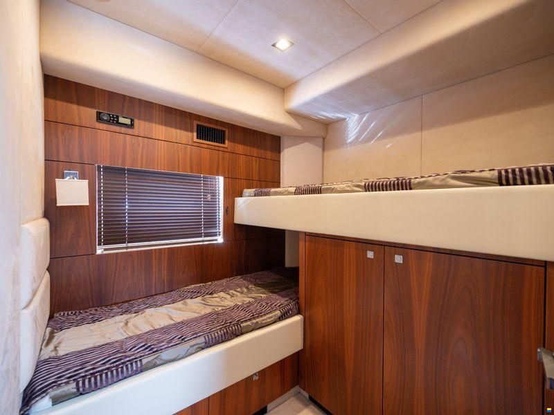 Sunseeker Predator 64