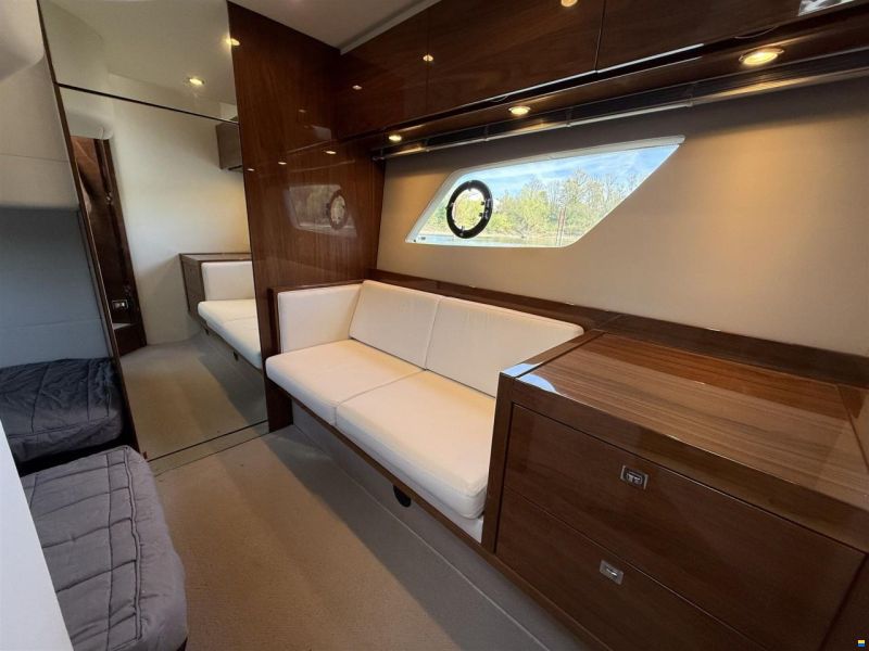 Princess V39