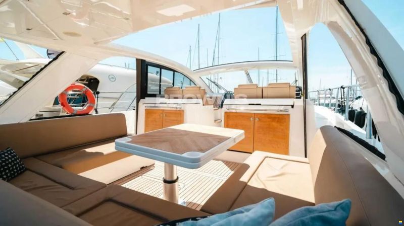 Sealine SC42
