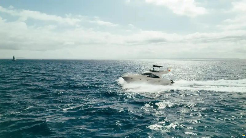 Azimut 42