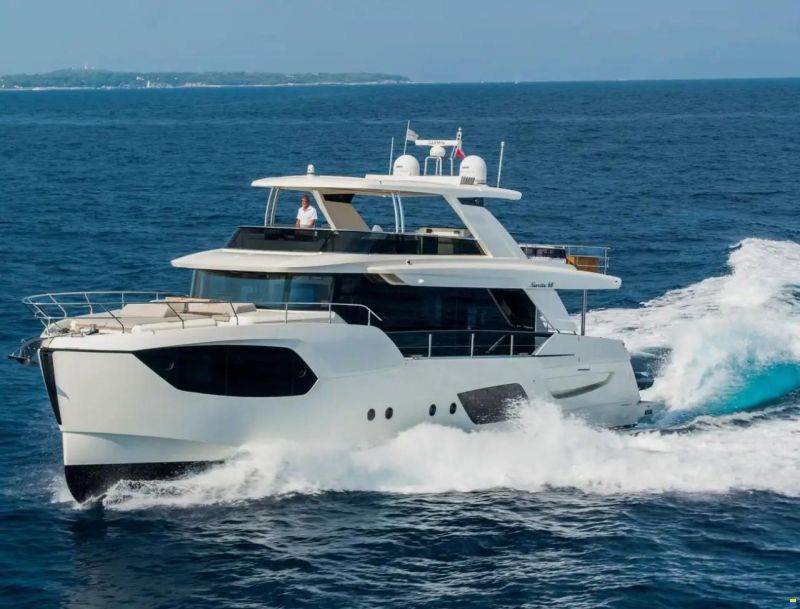Absolute Navetta 68