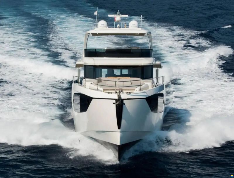 Absolute Navetta 68