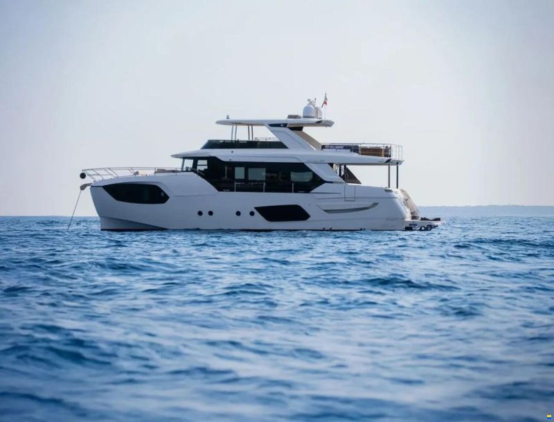 Absolute Navetta 68