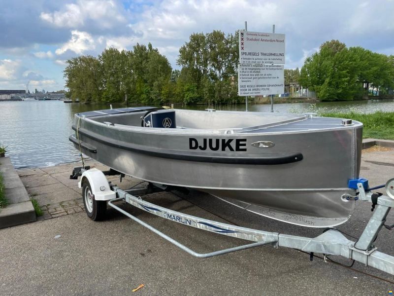 AluShip 550 Tender