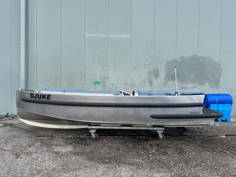 AluShip 550 Tender