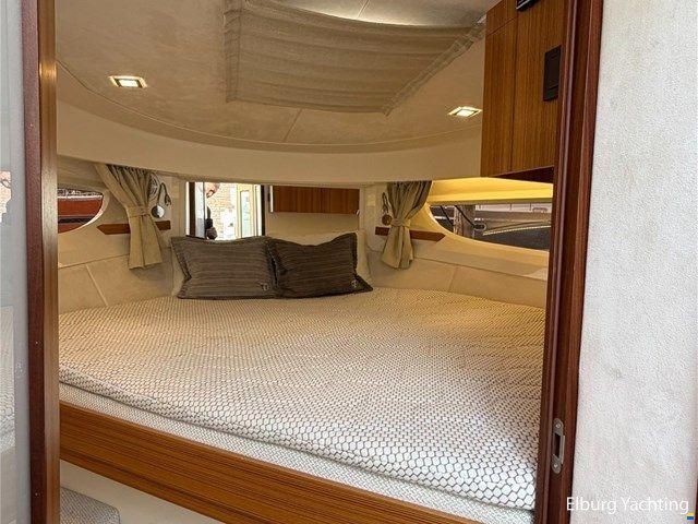 Marex 310 Sun Cruiser