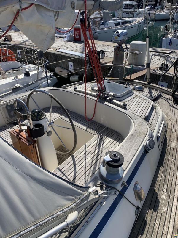 Hallberg-Rassy 36