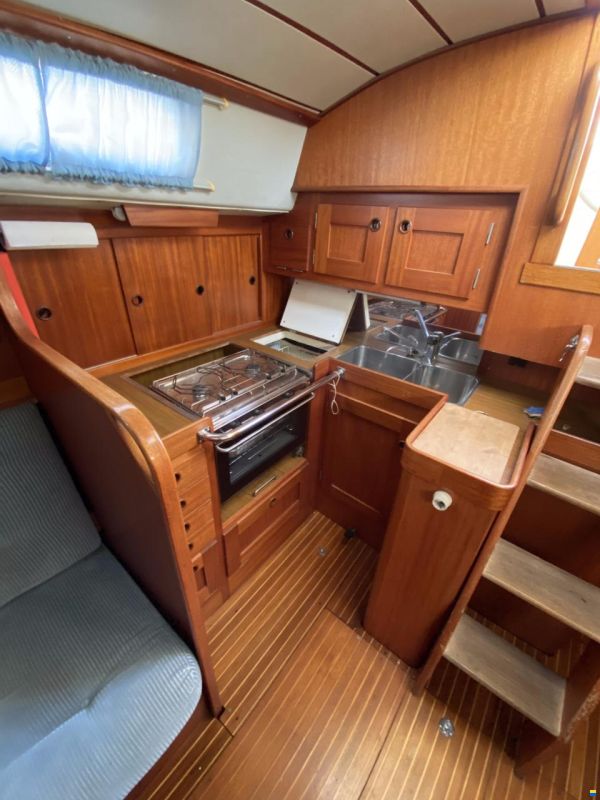 Hallberg-Rassy 36