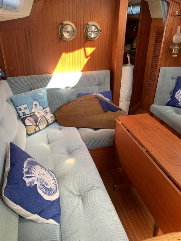 Hallberg-Rassy 36