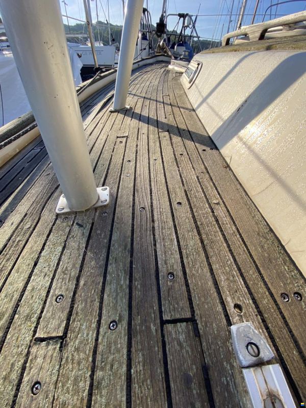Hallberg-Rassy 36