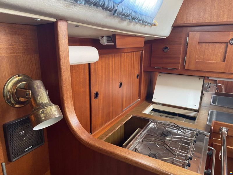 Hallberg-Rassy 36