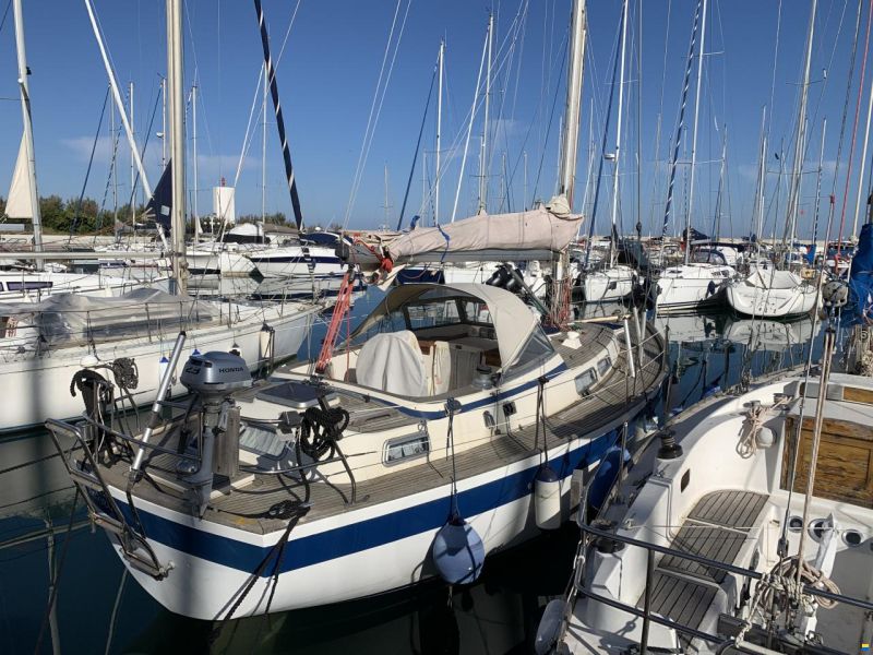 Hallberg-Rassy 36