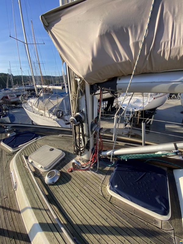 Hallberg-Rassy 36