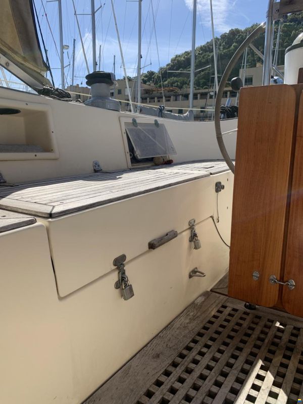 Hallberg-Rassy 36