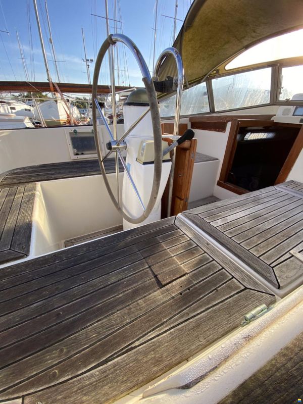 Hallberg-Rassy 36