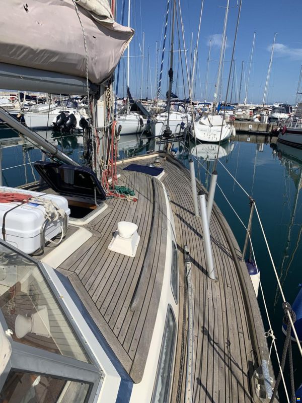 Hallberg-Rassy 36