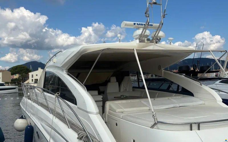 Princess V53