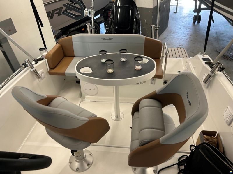 Beneteau Flyer 6 SundDeck