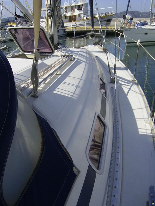 Bavaria 32