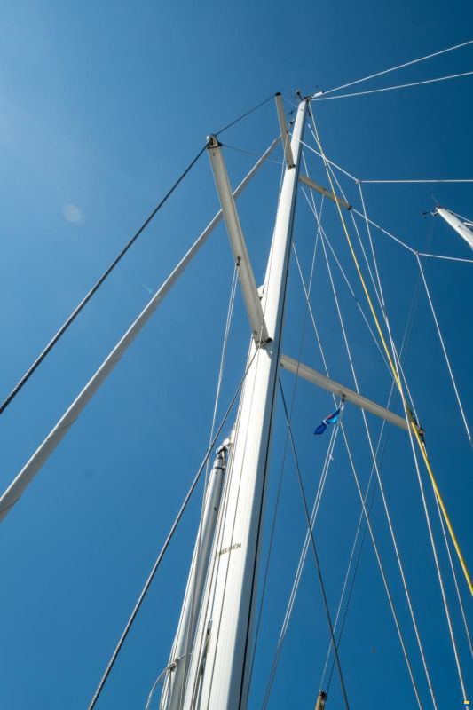Bavaria 37-2