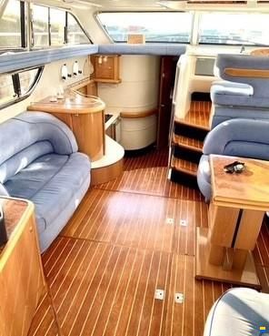 Sealine F44