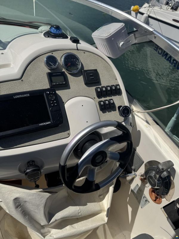 Sessa Oyster 25