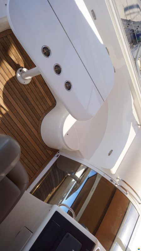 Princess V42