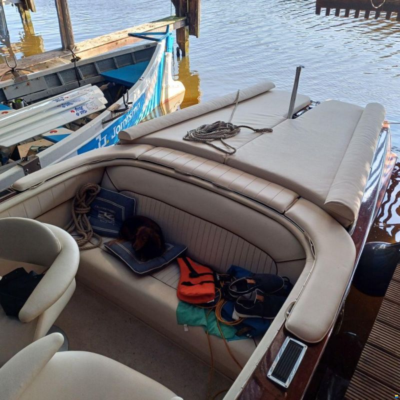 Swiss Craft Riviera Runabout