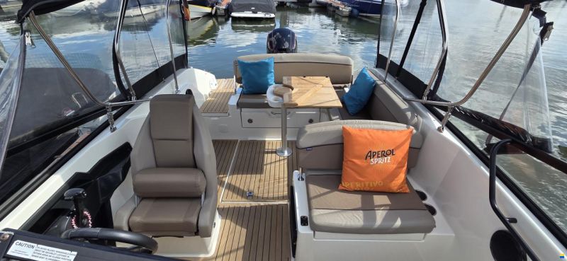 Quicksilver Active 675 Cruiser