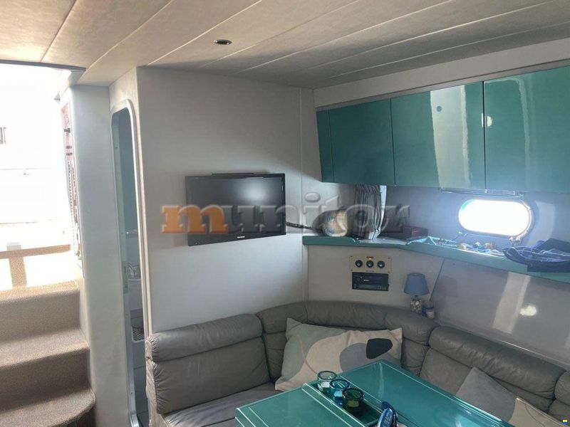 Ferretti Altura 47