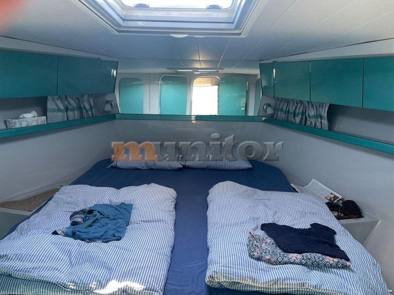Ferretti Altura 47