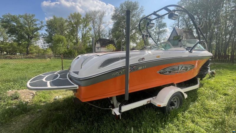 Correct Craft Super Air Nautique SV211