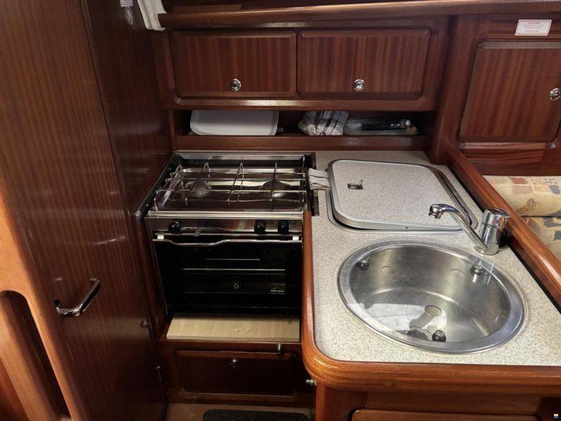 Bavaria 34