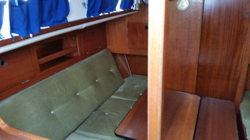 Hallberg-Rassy Mistress 32