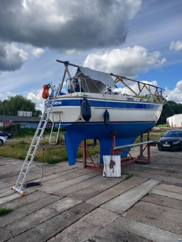Hallberg-Rassy HR29