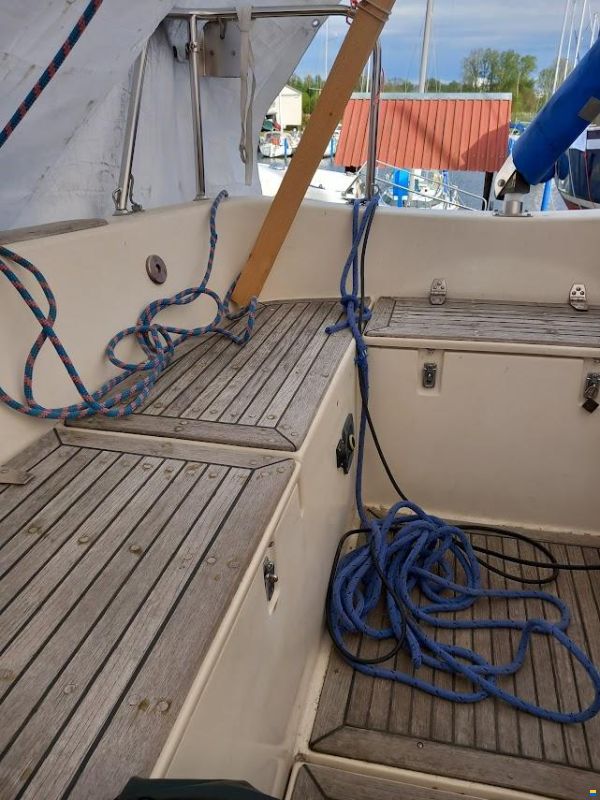 Hallberg-Rassy HR29