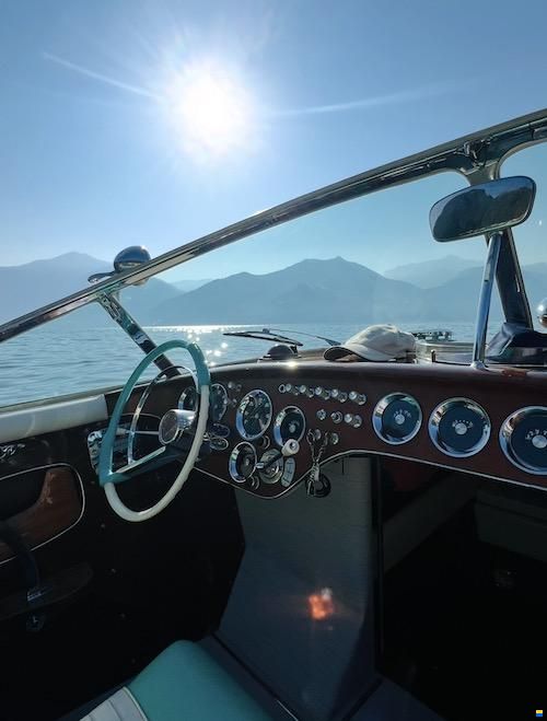 Riva Tritone