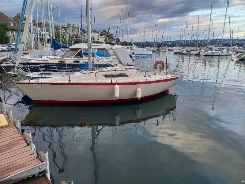 Beneteau First 27