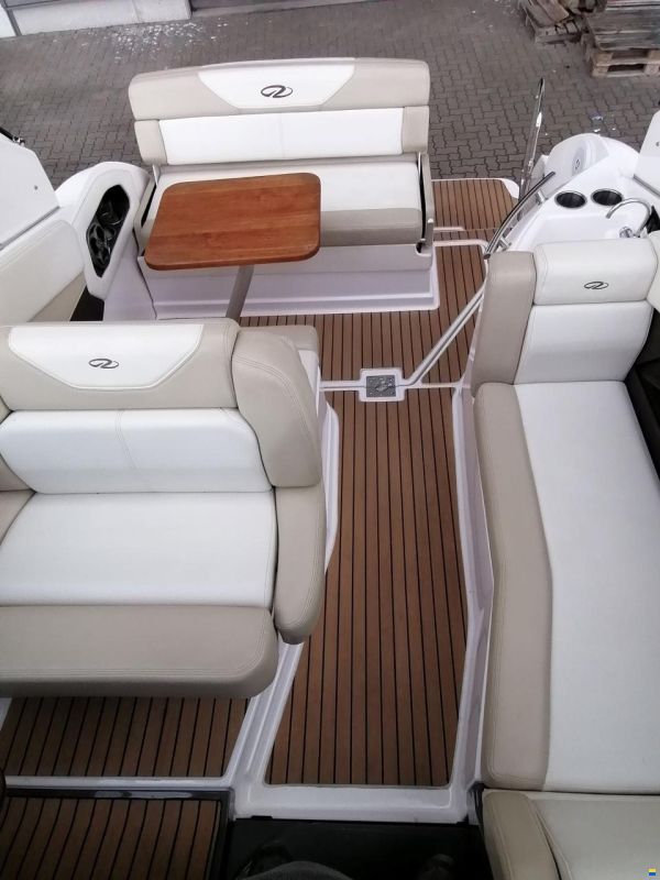 Regal Express 28